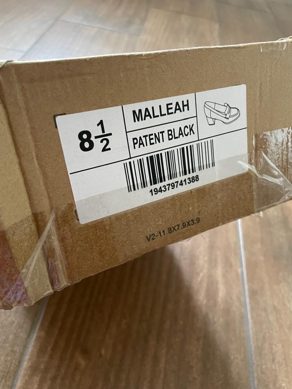 Journee Collection Malleah Black Patent Block Heel Loafers - Picture 9 of 14